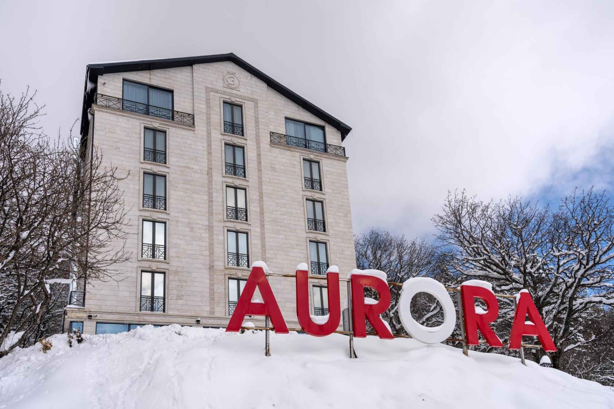 Aurora Resort, تساجكادزور المظهر الخارجي الصورة