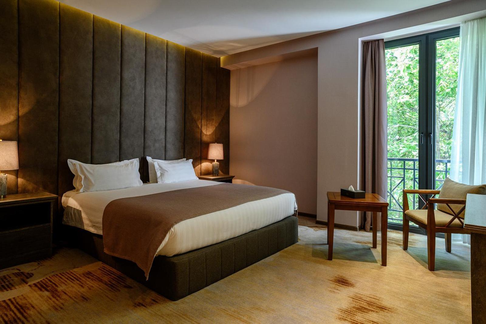 Aurora Resort, تساجكادزور المظهر الخارجي الصورة