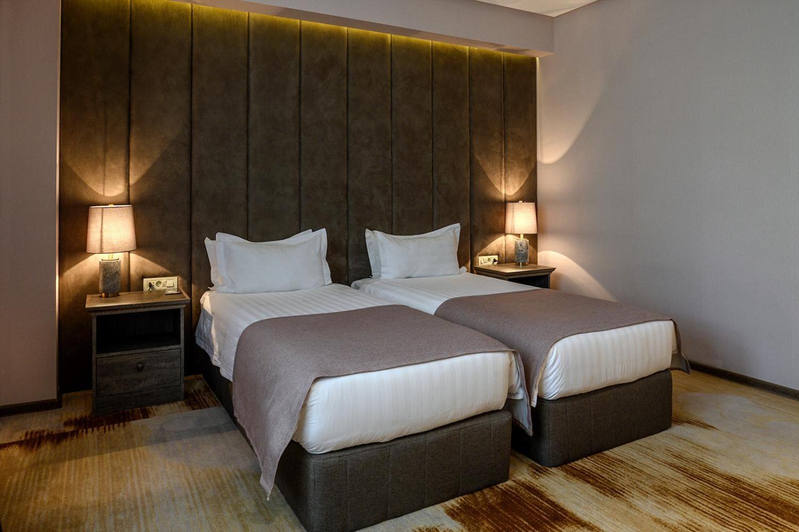 Aurora Resort, تساجكادزور المظهر الخارجي الصورة
