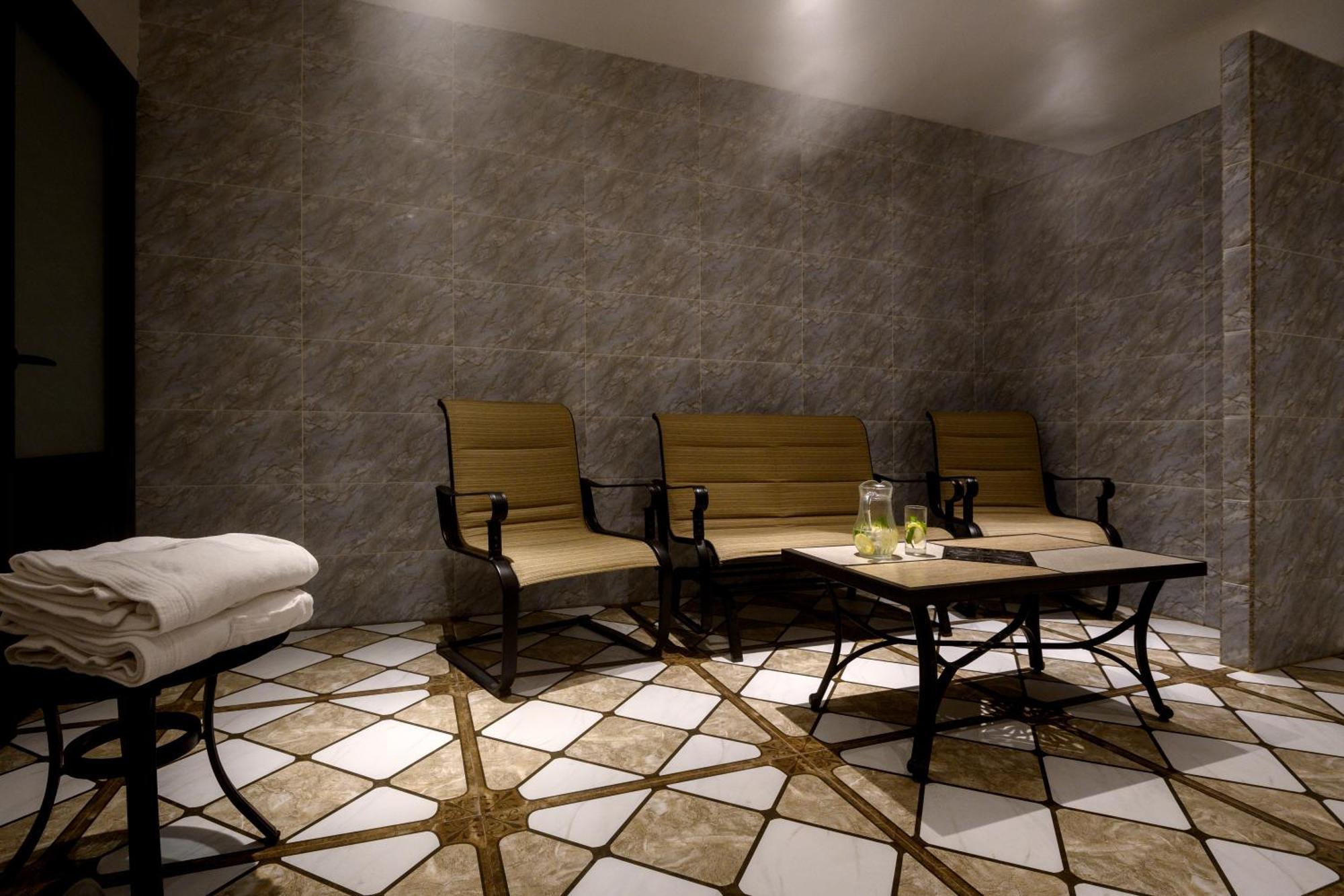Aurora Resort, تساجكادزور المظهر الخارجي الصورة